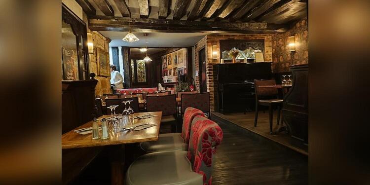 La Taverne Saint-Amant, restaurant