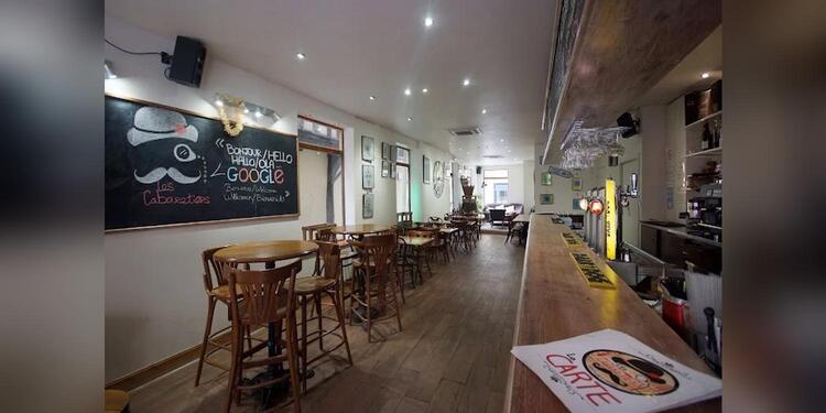 Les Cabaretiers, bar