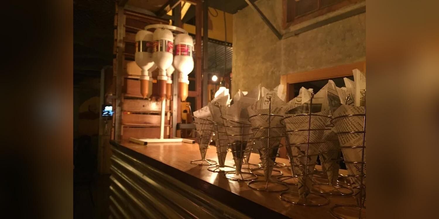 IMPRFCTO Parallel, restaurant