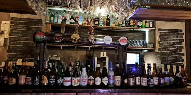 IMPRFCTO Parallel, restaurant