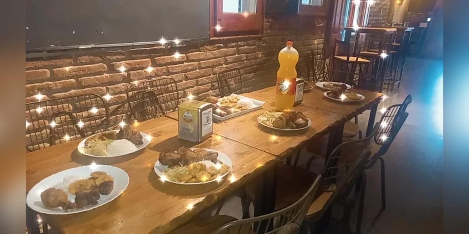 Cafetería & Coctelería Olympus, bar