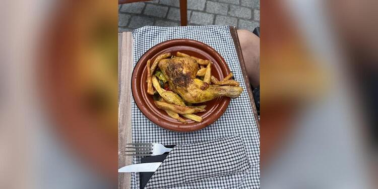 Le Clou et quelques Vices, bar