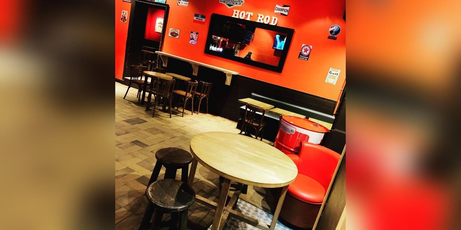 Hot Rod Café, bar