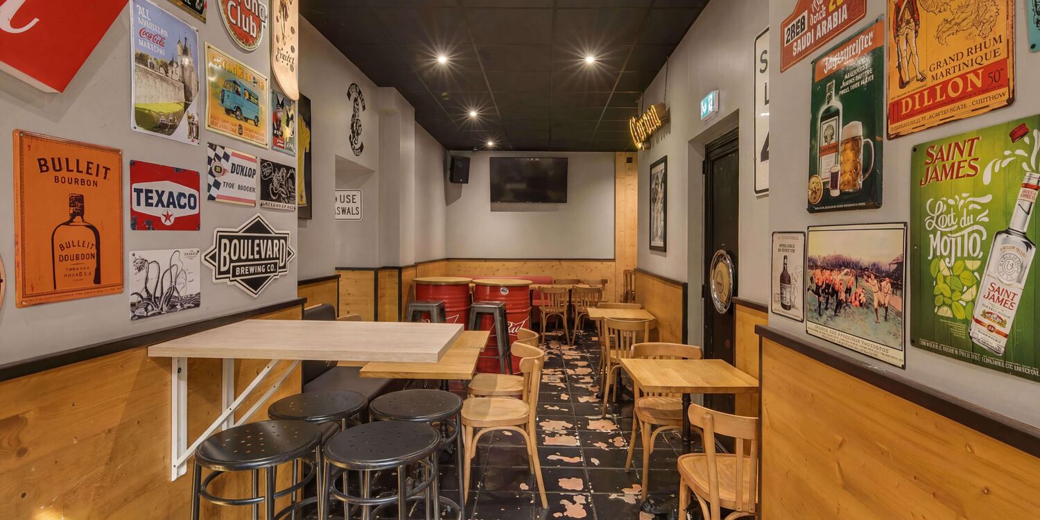 Hot Rod Café, bar