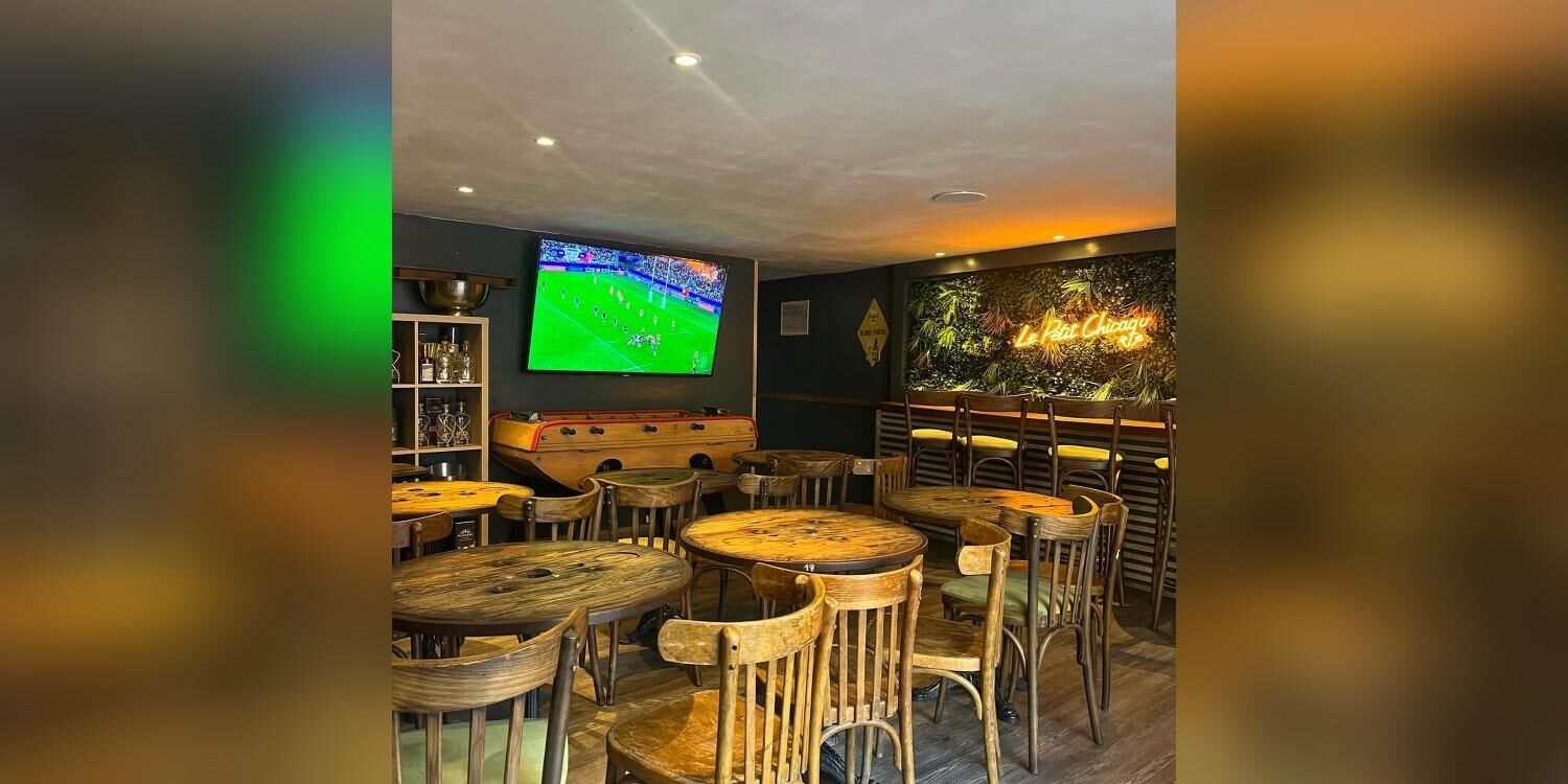 Little Chicago - Place De L'equerre, bar