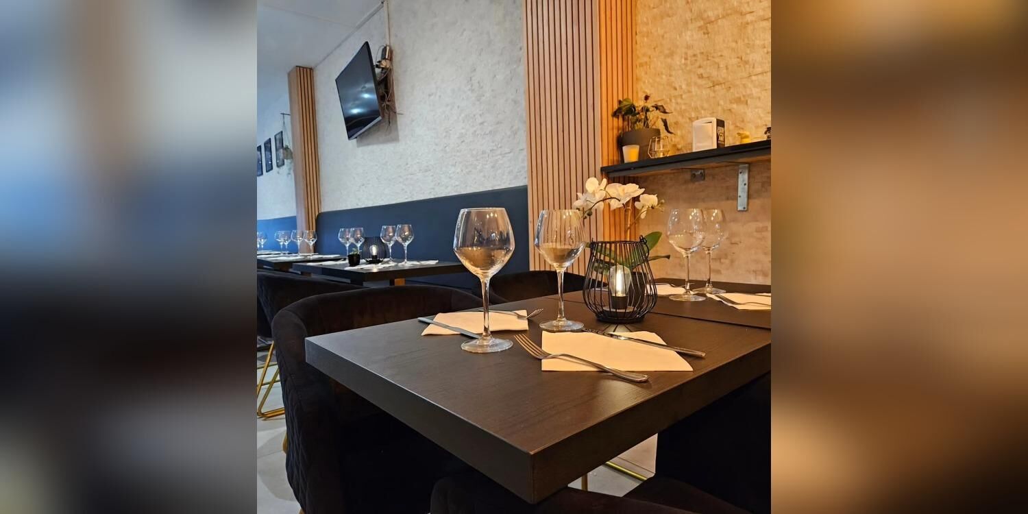 Au Chateau D' Or, restaurant