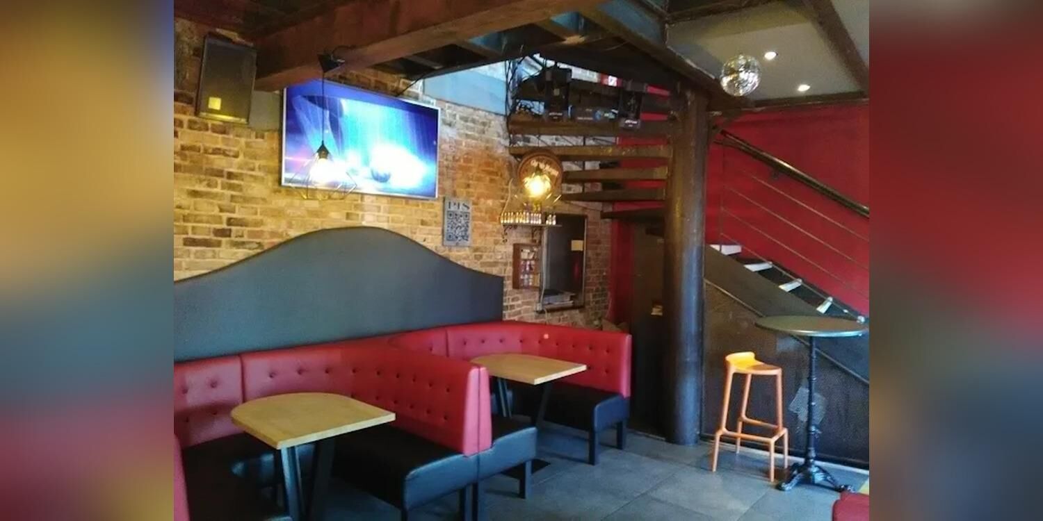 AU MANNEKEN PIS, bar