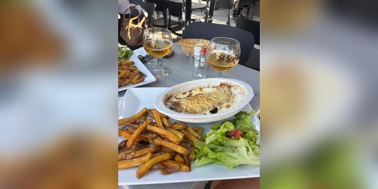 AU MANNEKEN PIS, bar