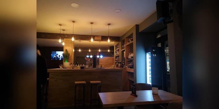 Le Café des Halles, bar