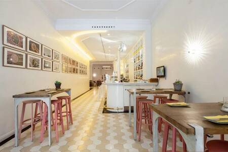 Lateral Consell de Cent, Restaurante Barcelona L'Eixample #0