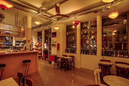 Tout Day Voltaire, Bar Paris Ste Marguerite #0