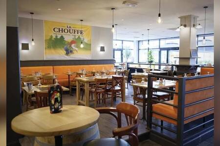 Restaurant-Seven Hills, Restaurant Nîmes Route d'Arles #0