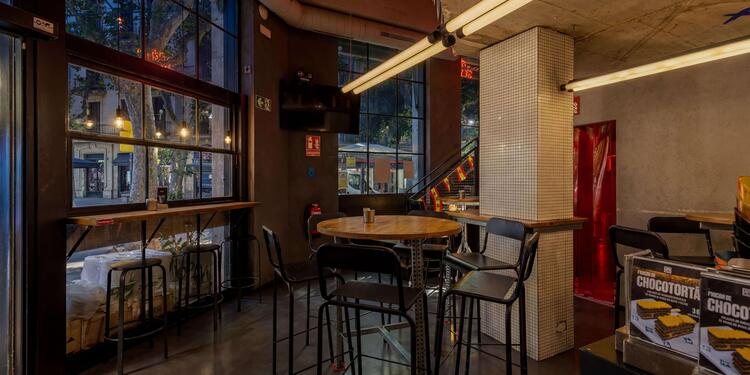 PIBÄ Barcelona, bar