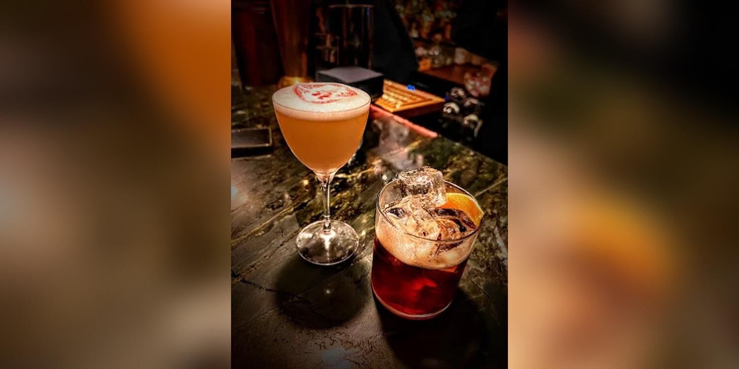 Palace Cocktail, bar