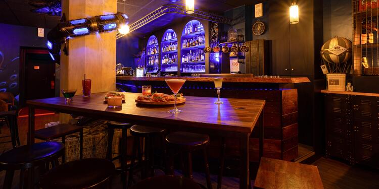 Le Machiniste, bar