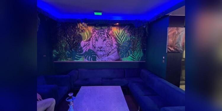 Le carré, restaurant