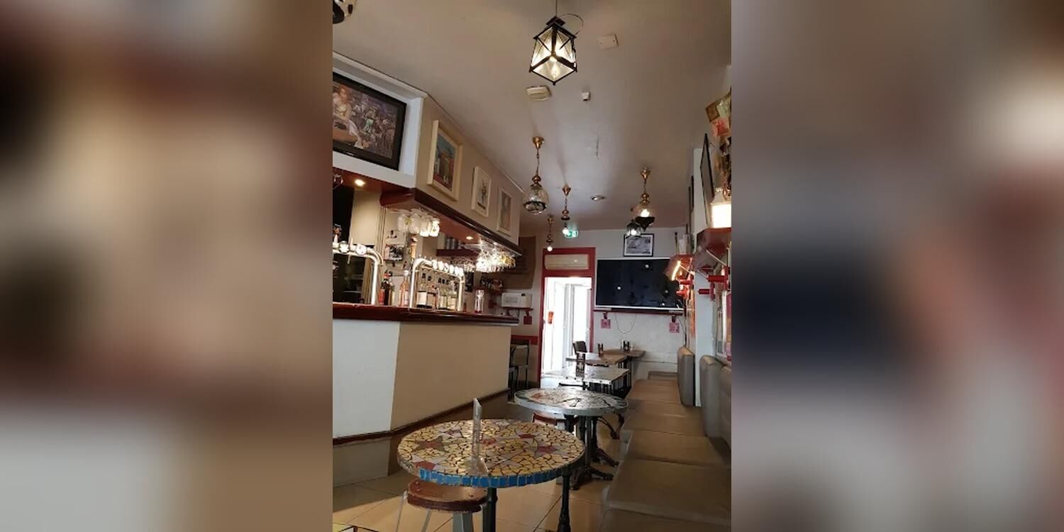 Au Temps des Rois, bar