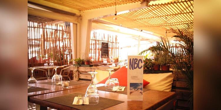 Naudo Beach Club, restaurant
