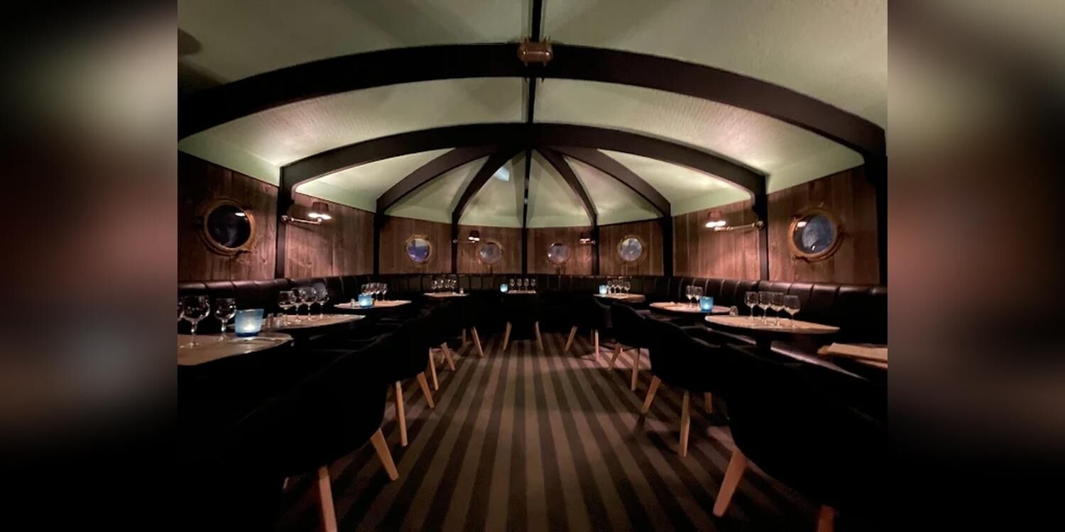 La Barge Restaurant, restaurant