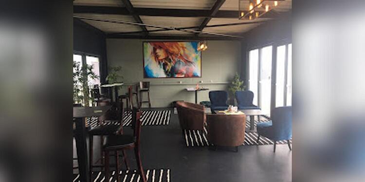 MO CAFE Brest - Monument Café, restaurant