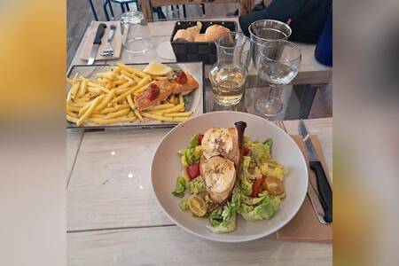 S&Gcafé, Restaurant Marseille Cinq Avenues #0