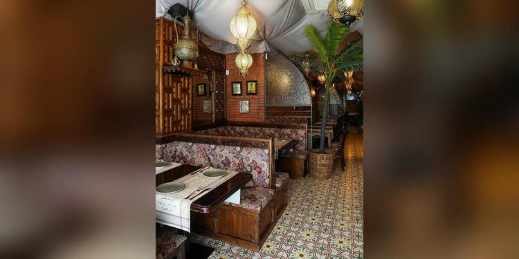 Aladdin Restaurante, restaurant