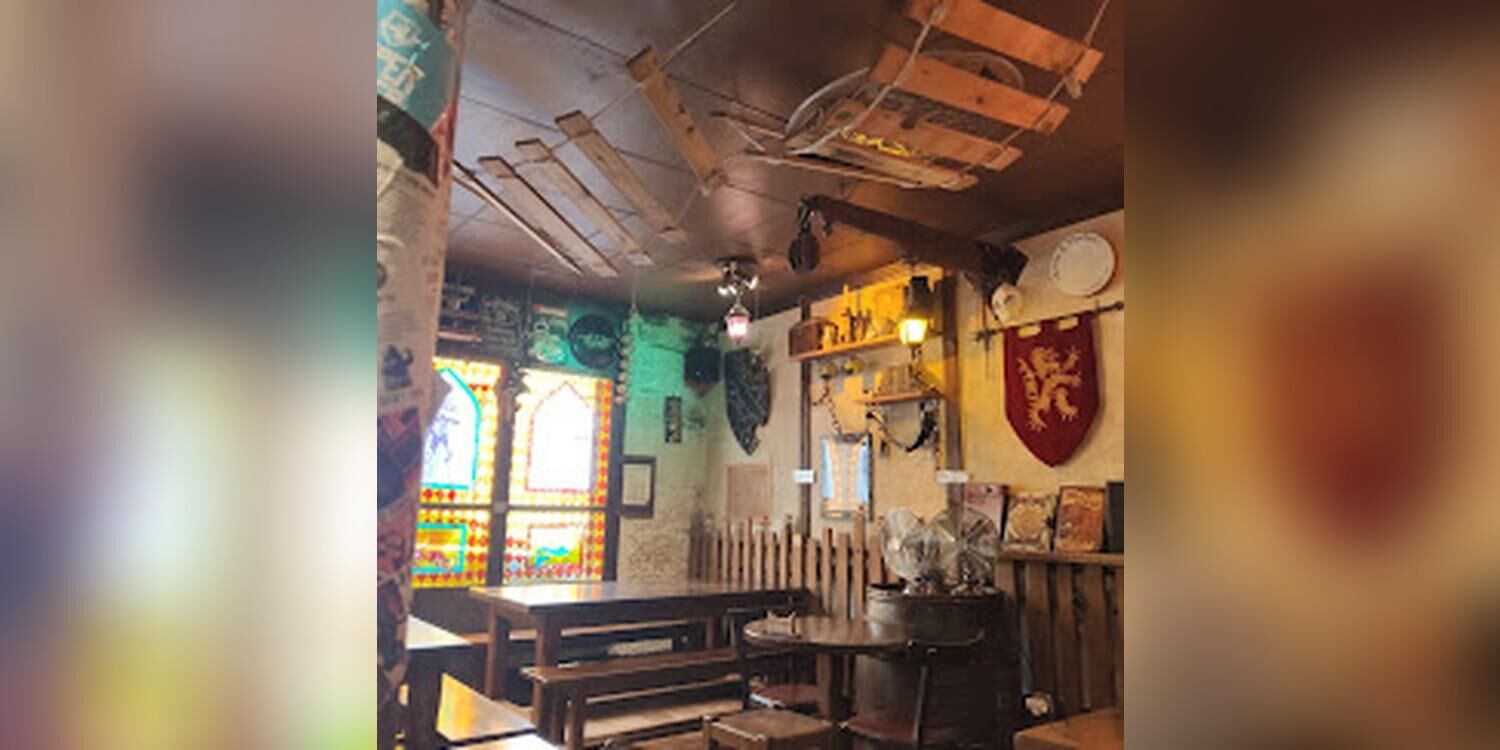 L'Antre II Mondes, bar