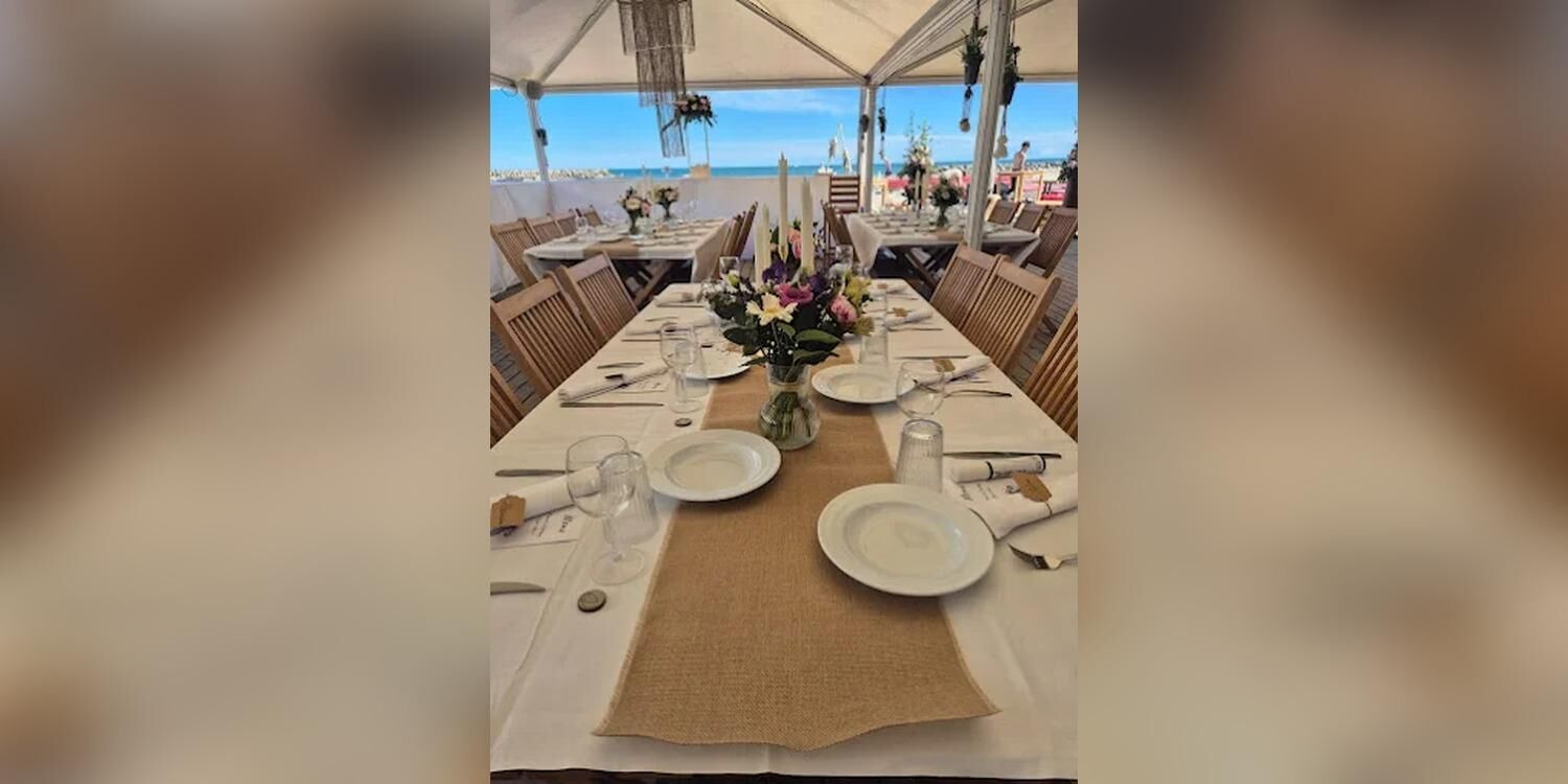 La Voile Rouge Sète (accès N°15) plage de la Fontaine Promenade du Lido, restaurant