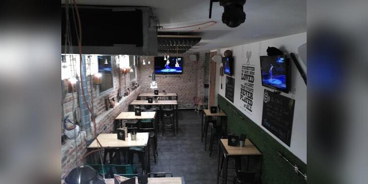FRATINA Sports bar, bar