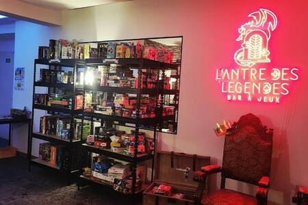 L'Antre des Légendes - Bar à jeux, Bar Cannes La Bocca #0