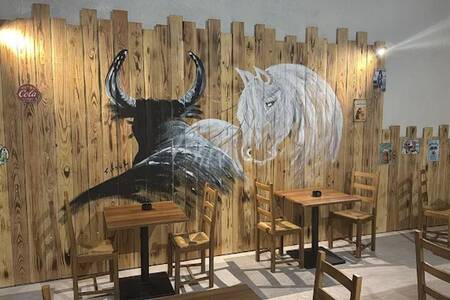 Broche’t And Beer, Restaurant Le Grau-du-Roi Centre-ville #0