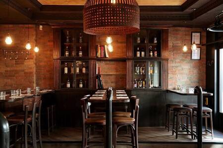 Blend Bistro Pub, Bar Orléans Bourgogne #0