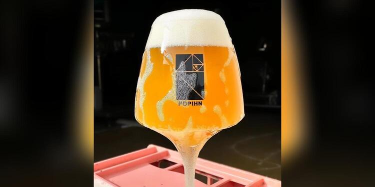 Hops'n'Roll / Midnight Brewing, bar