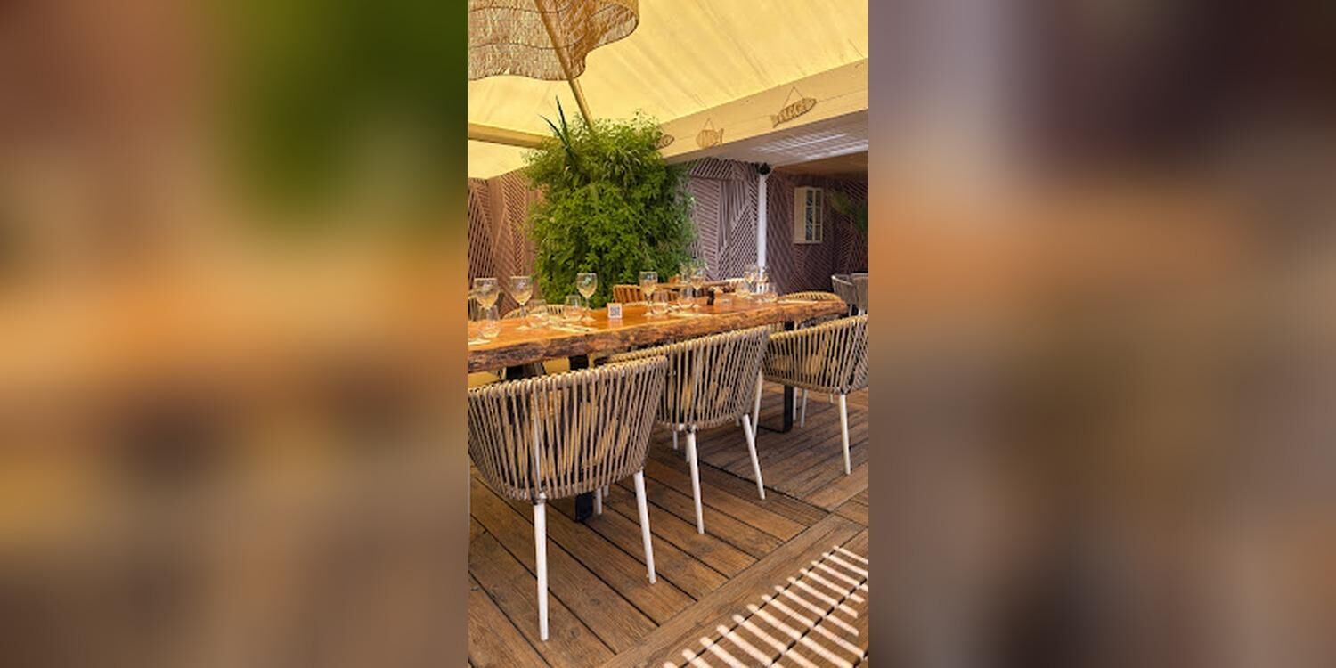 Ô Pieds Nus - Club de plage, restaurant et transats, restaurant