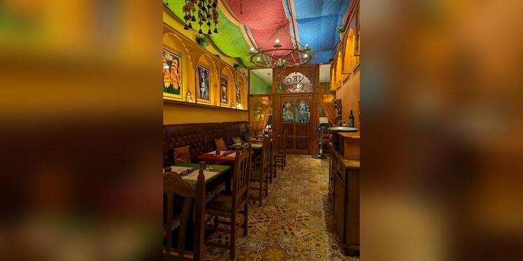 Veg World India, restaurant