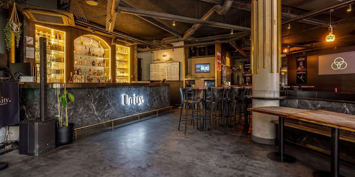 Unity Bar, bar