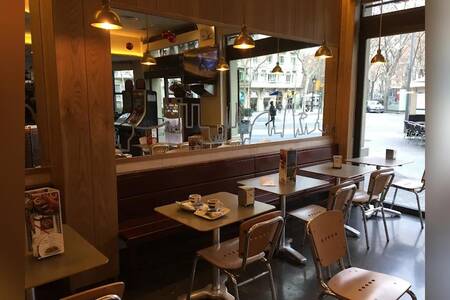 Restaurant Garbí, Restaurante Barcelona Sant Antoni #0