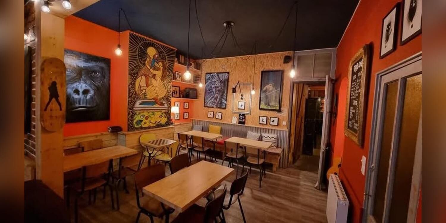 LES BEAUX GOSSES, bar