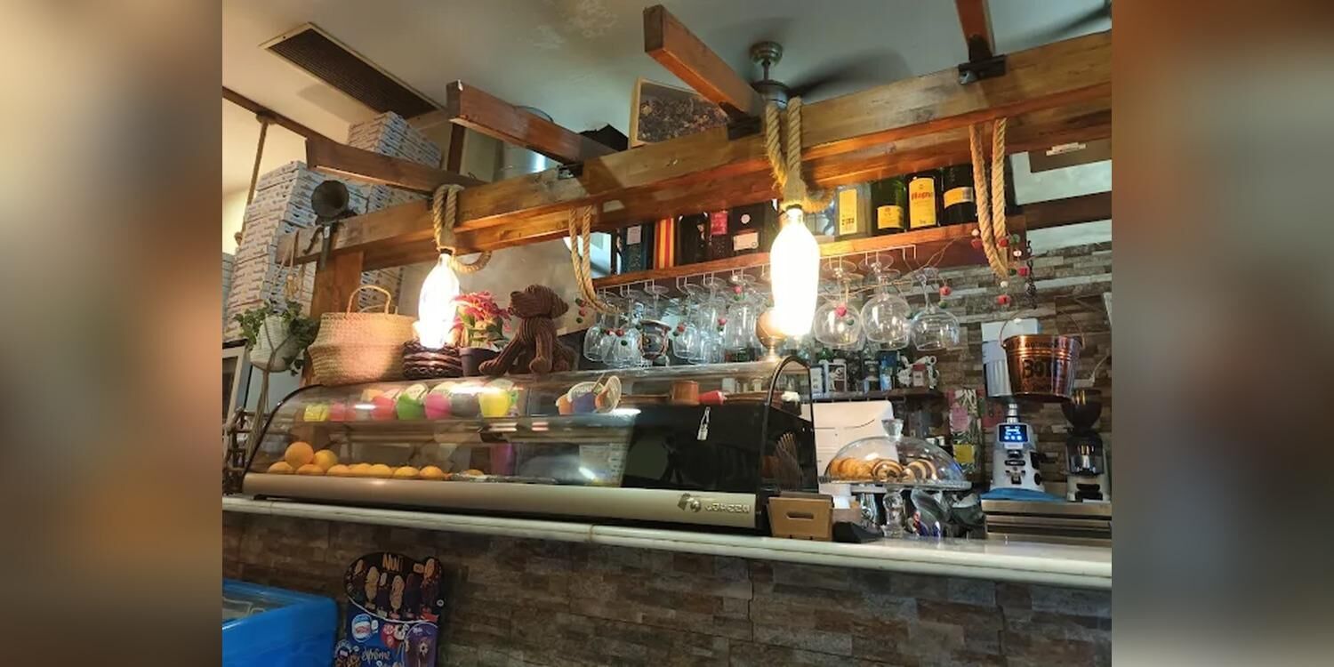 L Empanada de Papa, restaurant