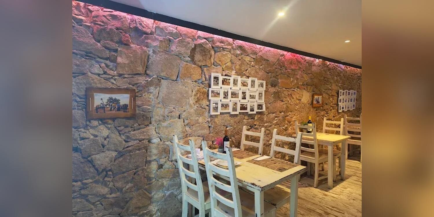 Argentinísimo Asador ( El Salón de La milanesa ), restaurant