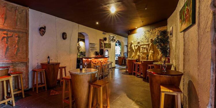 Etniko Cocktail Bar, bar