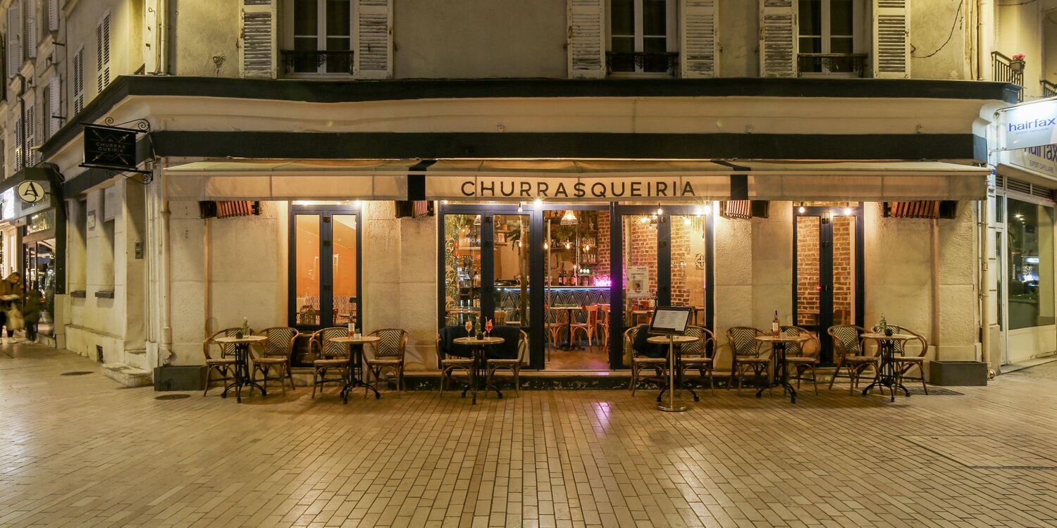 Churrasqueiria, bar