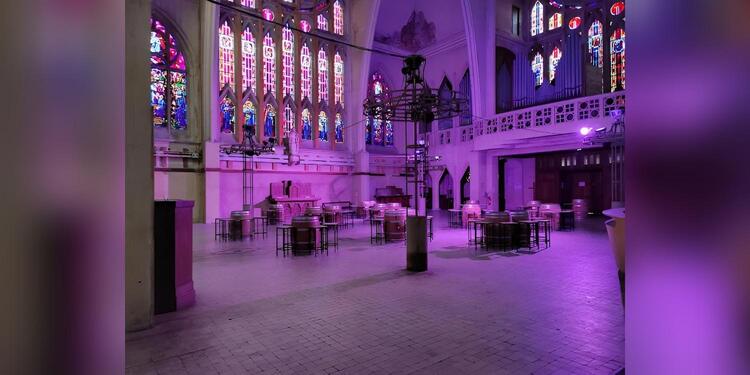 L'Église-Brasserie, bar