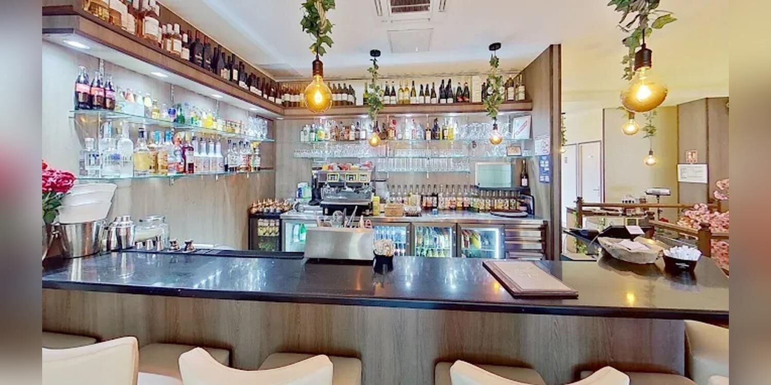 Just Relax - Restaurant & Lounge, restaurant