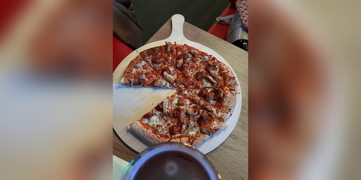 Pizza sur planche