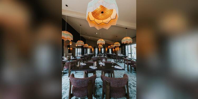 Le Manoir, restaurant