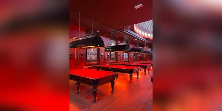 Indiana Club Maine, restaurant