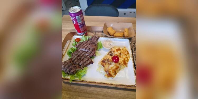 LE COELY RESTAURANT, restaurant