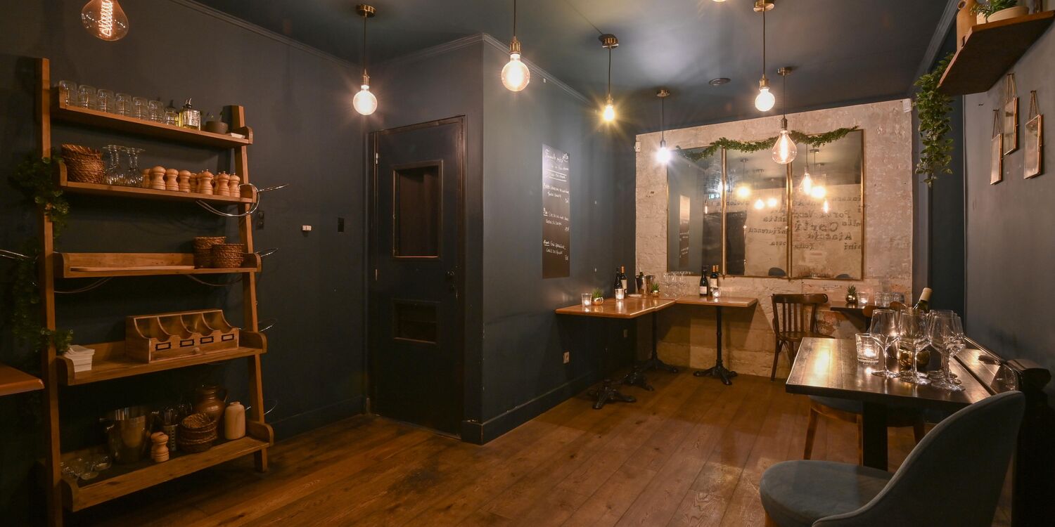 Dix - Restaurant, bar