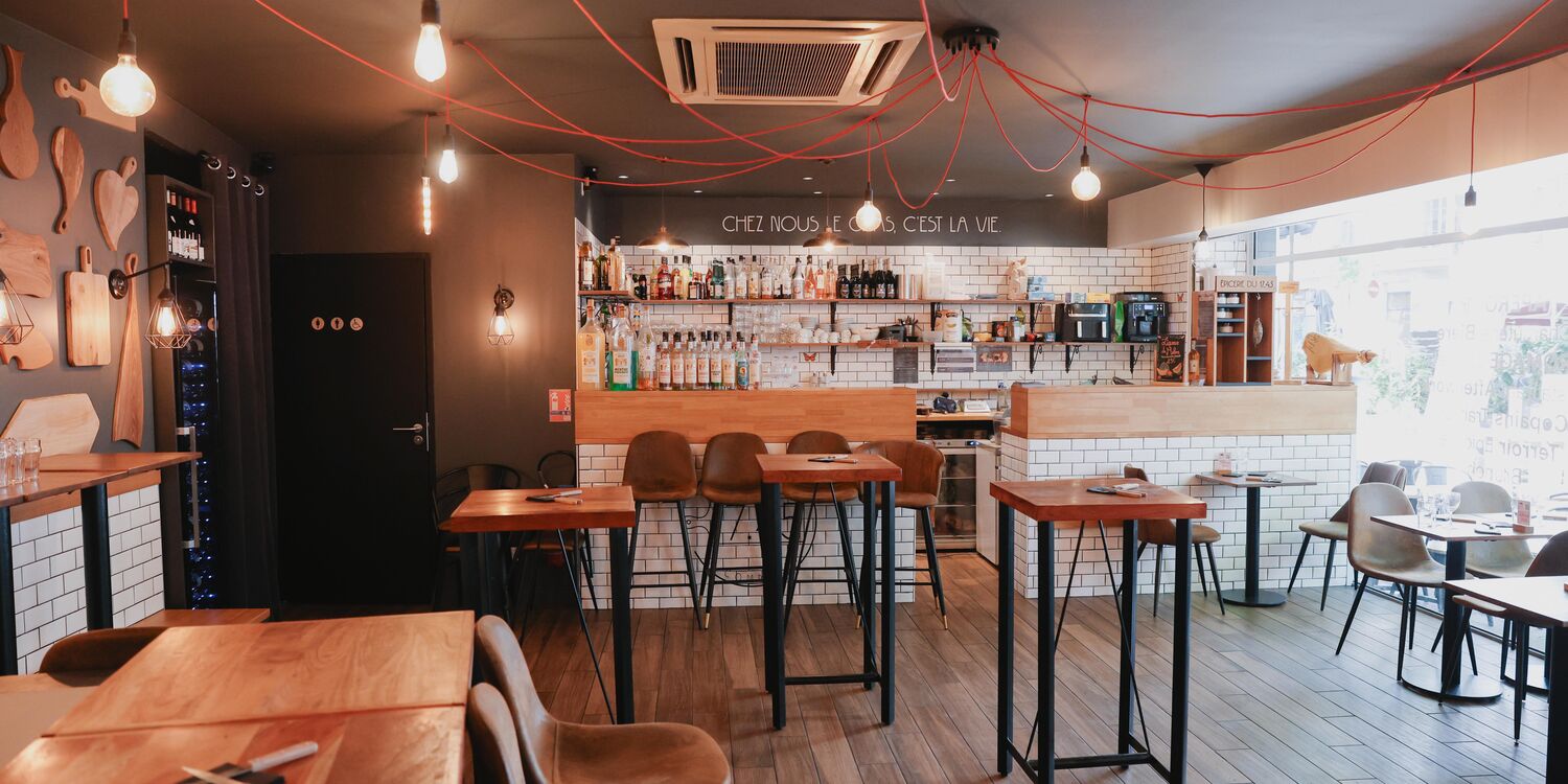 17.45 Brotteaux, bar